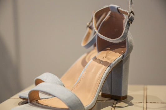 Heel blue