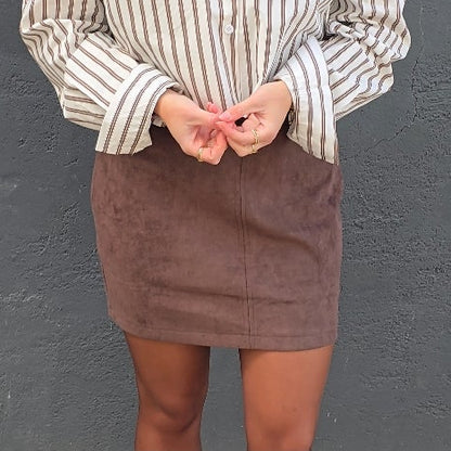 Bruin basis rokje